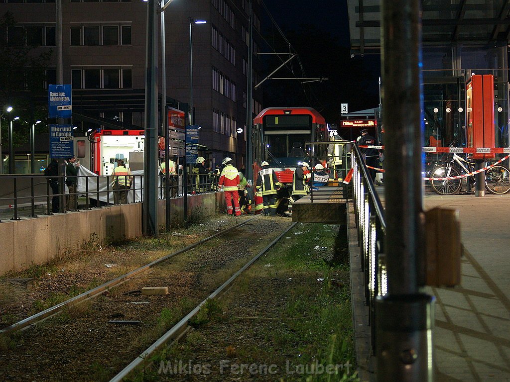 PStrab Koeln Muelheim Wiener Platz P20.JPG